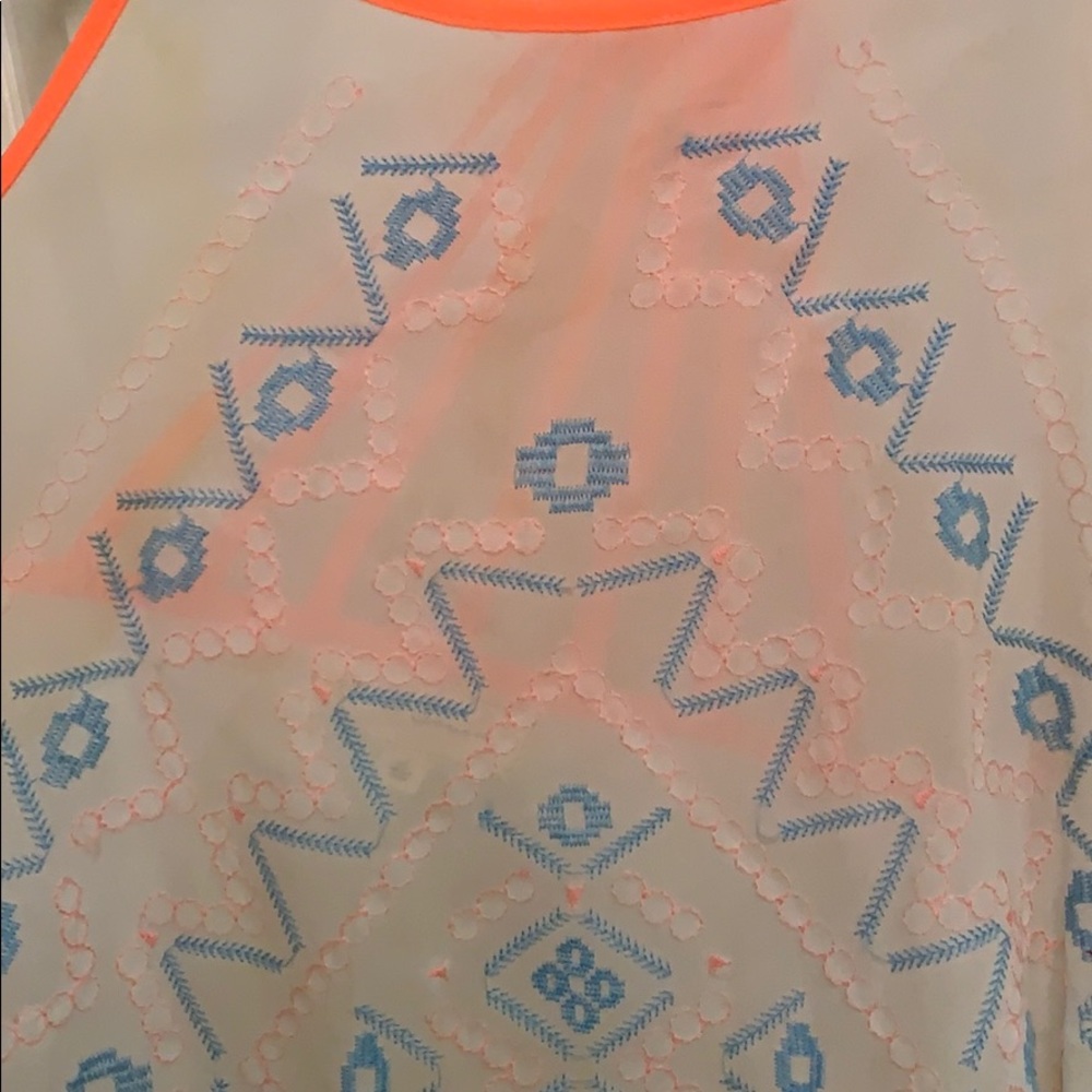 Sheer blouse - Picture 2 of 6